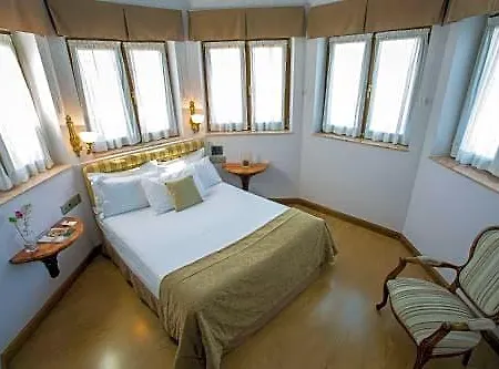 Hotell Ayre Alfonso Ii