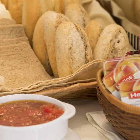 Ayre Alfonso Ii Hotel 4*