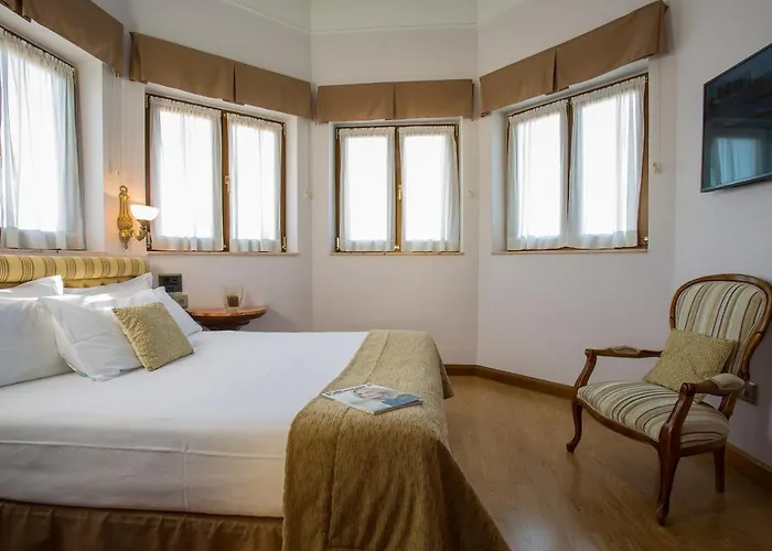 Hotel Ayre Alfonso Ii 4*