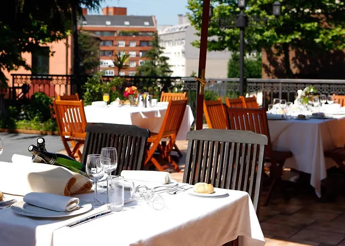 Ayre Alfonso Ii Hotel 4*